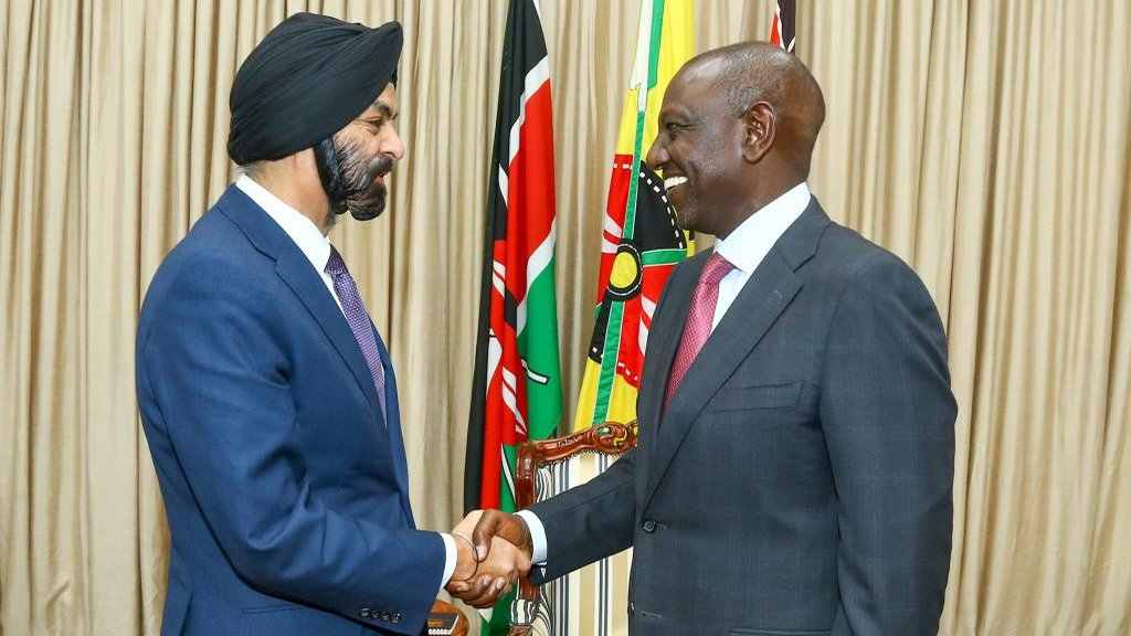 The World Bank has urged Kenya to reform its VAT system and clear pending government bills to spur economic growth. The measures, worth about KSh 81.2 billion (≈ US$628 million), aim to improve fiscal efficiency and support private sector recovery.